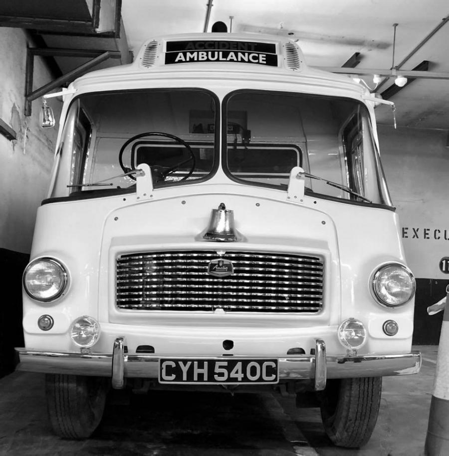  Austin LD Wandsworth Ambulance Mk II 1960 года  (фото 12 из 12)